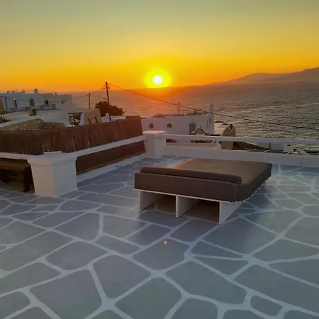 Cavo Apollon Sunset Pool *